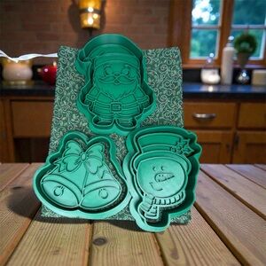Green Holiday Cookie Cutter Set